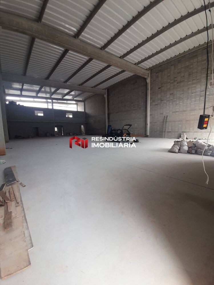 Depósito-Galpão-Armazém para alugar, 714m² - Foto 1