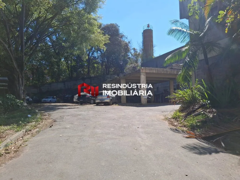 Depósito-Galpão, 3040 m² - Foto 1