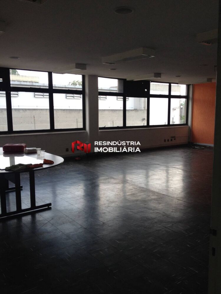 Depósito-Galpão-Armazém para alugar, 2500m² - Foto 7