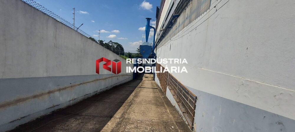 Depósito-Galpão, 2400 m² - Foto 1