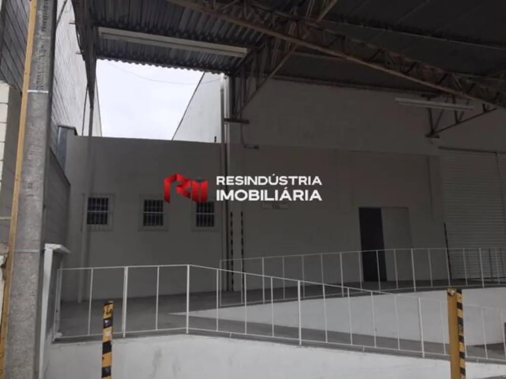Depósito-Galpão, 2950 m² - Foto 1