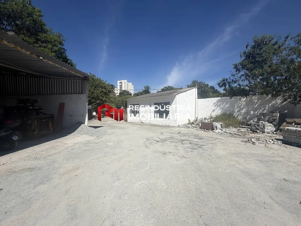Prédio Inteiro, 1300 m² - Foto 1