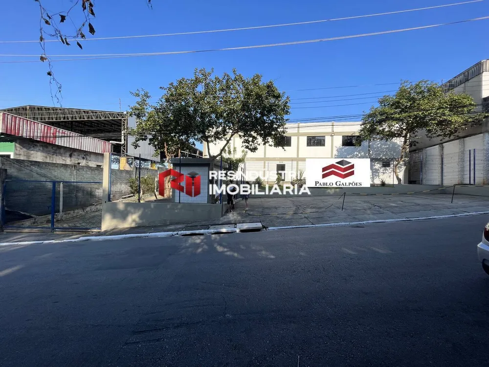 Depósito-Galpão, 1600 m² - Foto 1
