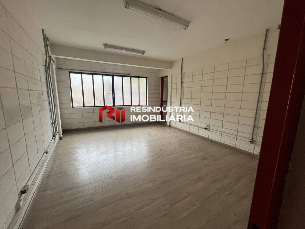 Depósito-Galpão-Armazém à venda e aluguel, 2021m² - Foto 4