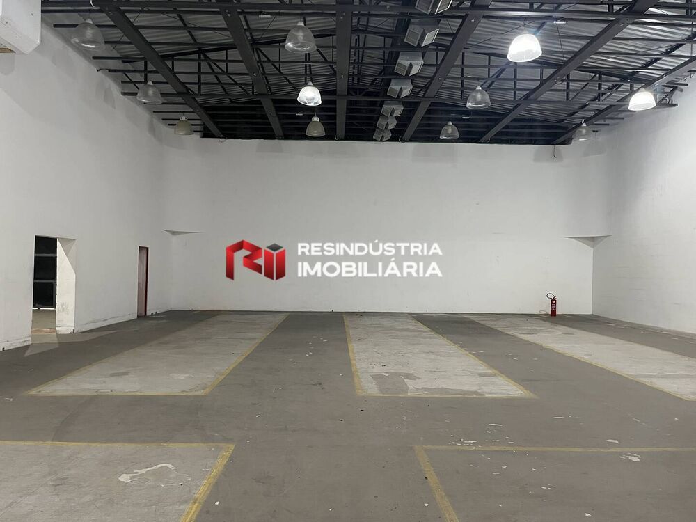 Depósito-Galpão-Armazém à venda e aluguel, 2021m² - Foto 1