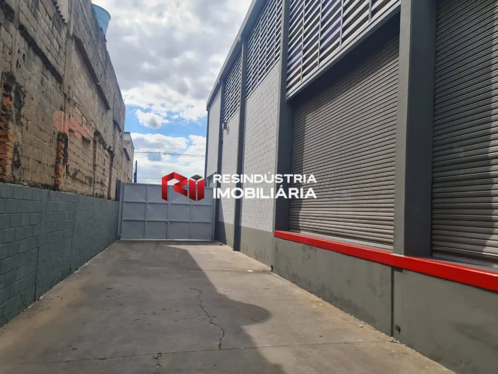 Depósito-Galpão, 1050 m² - Foto 4