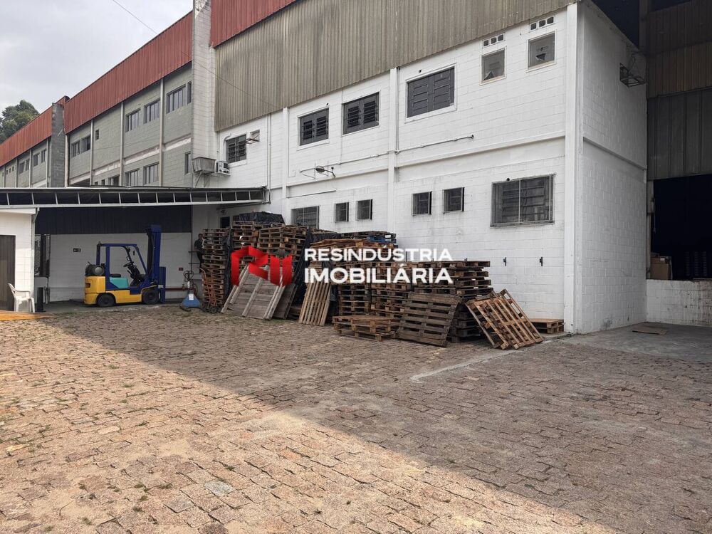 Depósito-Galpão-Armazém para alugar, 830m² - Foto 1