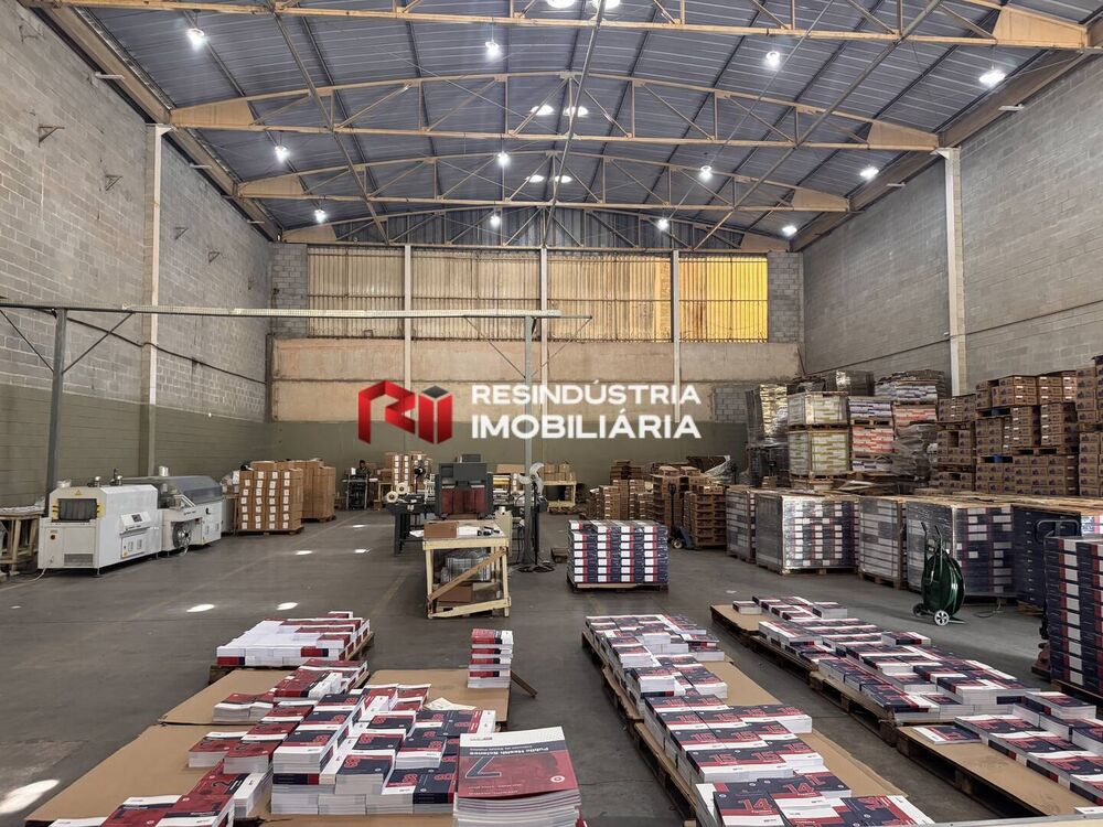 Depósito-Galpão-Armazém para alugar, 830m² - Foto 4