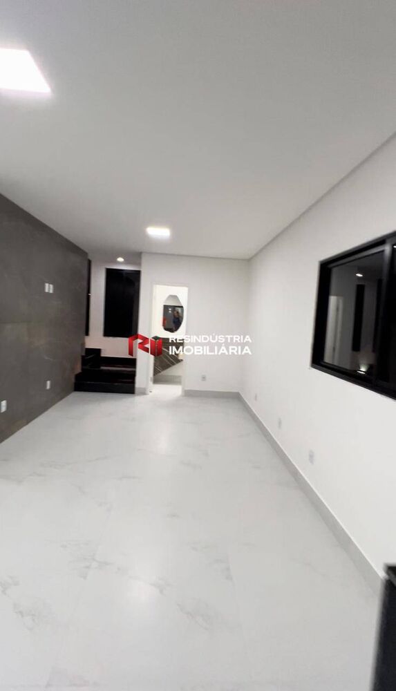 Sobrado, 3 quartos, 143 m² - Foto 1