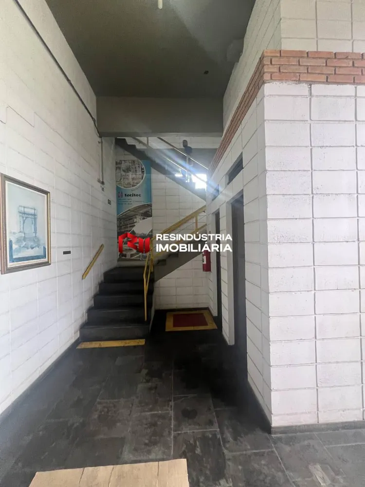Depósito-Galpão, 1828 m² - Foto 4