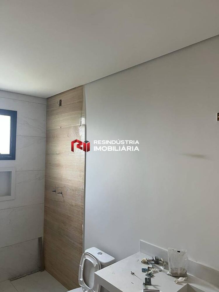 Sobrado à venda com 3 quartos, 263m² - Foto 3