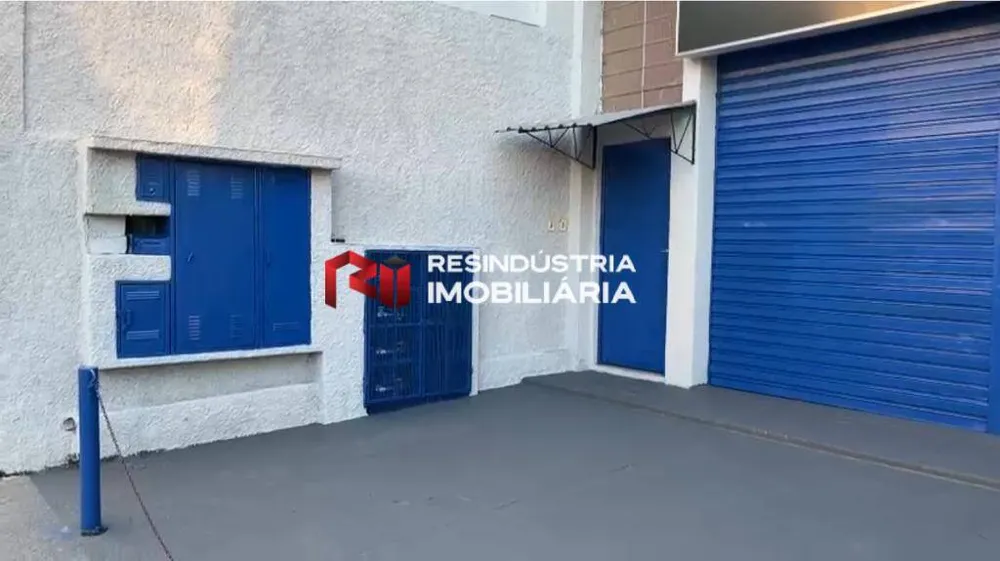 Depósito-Galpão, 590 m² - Foto 1