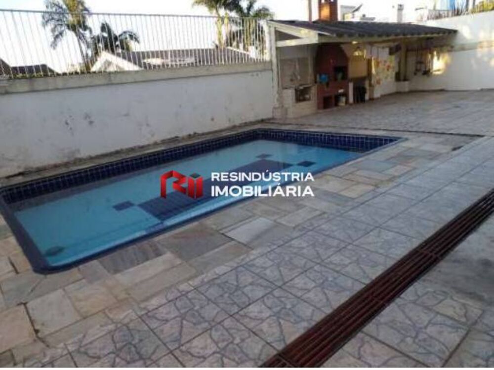 Casa à venda com 4 quartos, 484m² - Foto 3