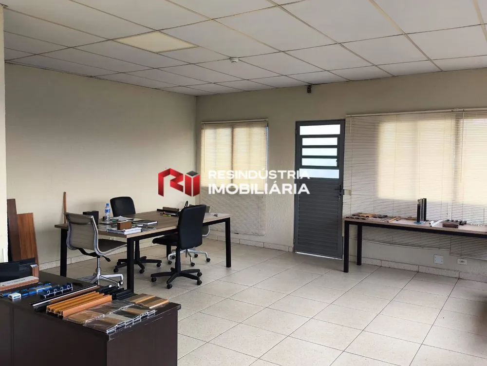 Depósito-Galpão, 570 m² - Foto 13