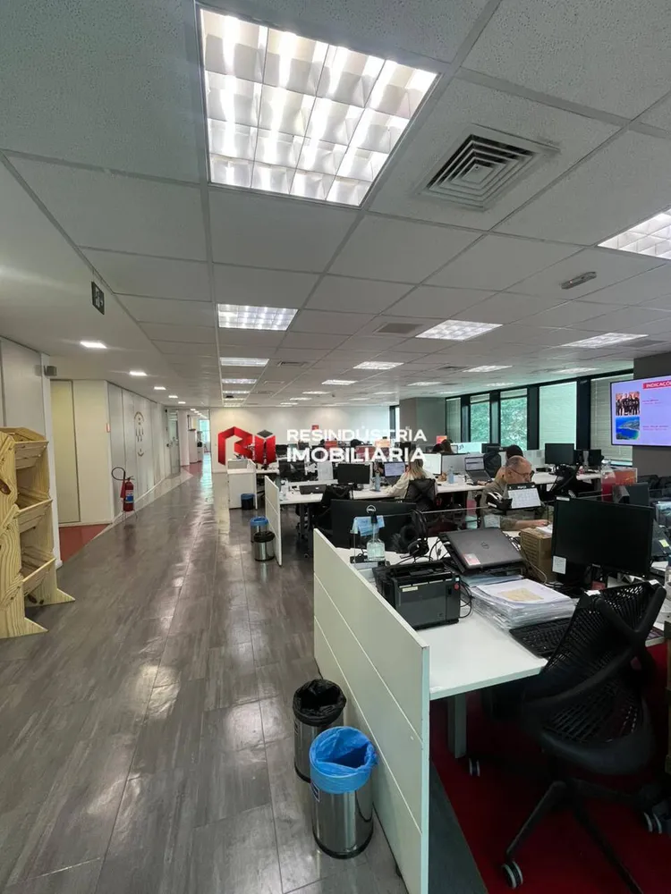 Prédio Inteiro, 4092 m² - Foto 15