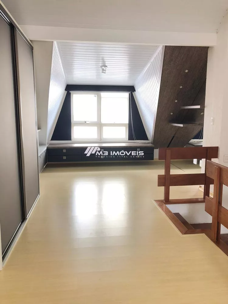 Apartamento à venda com 3 quartos, 176m² - Foto 2