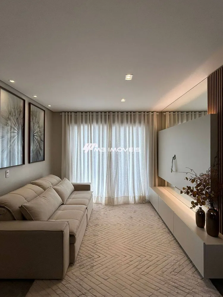 Apartamento, 3 quartos, 284 m² - Foto 1