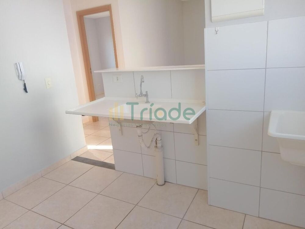 Apartamento para alugar com 2 quartos, 48m² - Foto 3