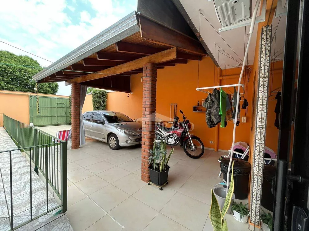 Casa à venda com 2 quartos, 145m² - Foto 3