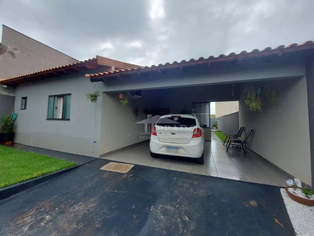 Casa à venda com 3 quartos, 200m² - Foto 4