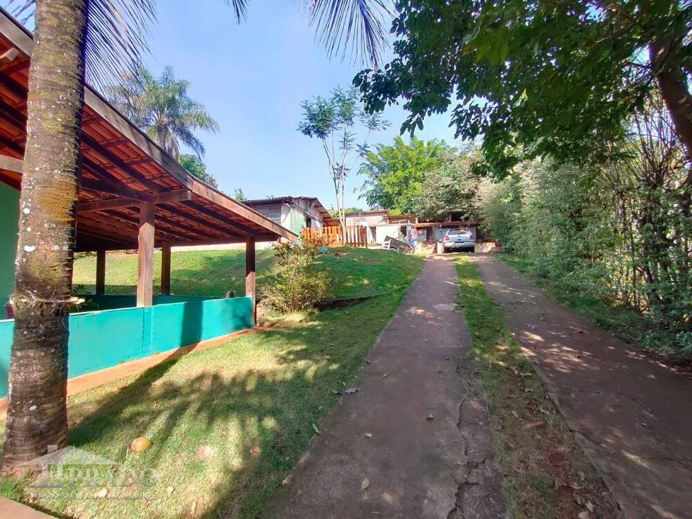 Chácara, 3 quartos, 3000 m² - Foto 1