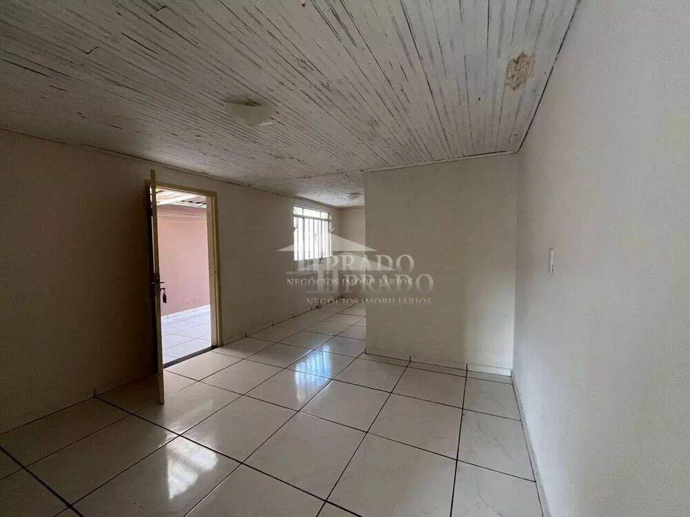Casa, 3 quartos, 290 m² - Foto 1
