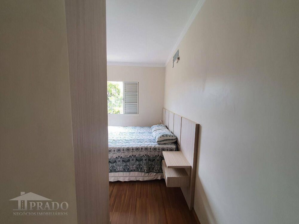Casa à venda com 3 quartos, 174m² - Foto 4