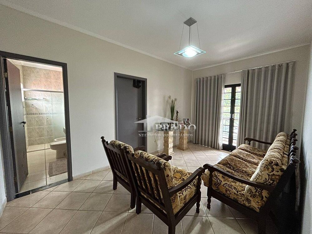 Sobrado, 3 quartos, 400 m² - Foto 2