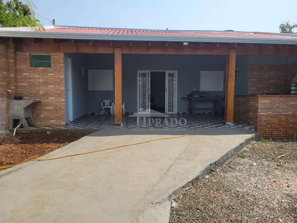 Casa à venda com 2 quartos, 90m² - Foto 3