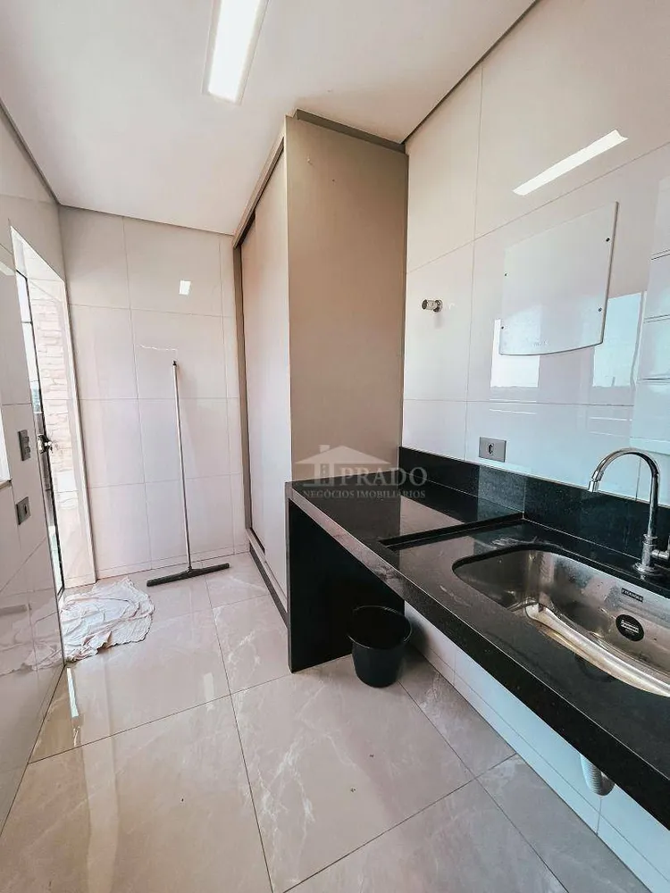 Sobrado, 4 quartos, 317 m² - Foto 6