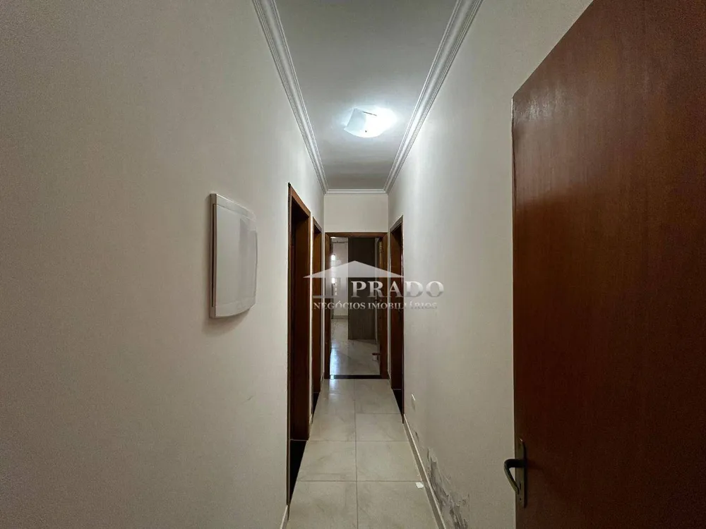 Casa, 3 quartos, 214 m² - Foto 10