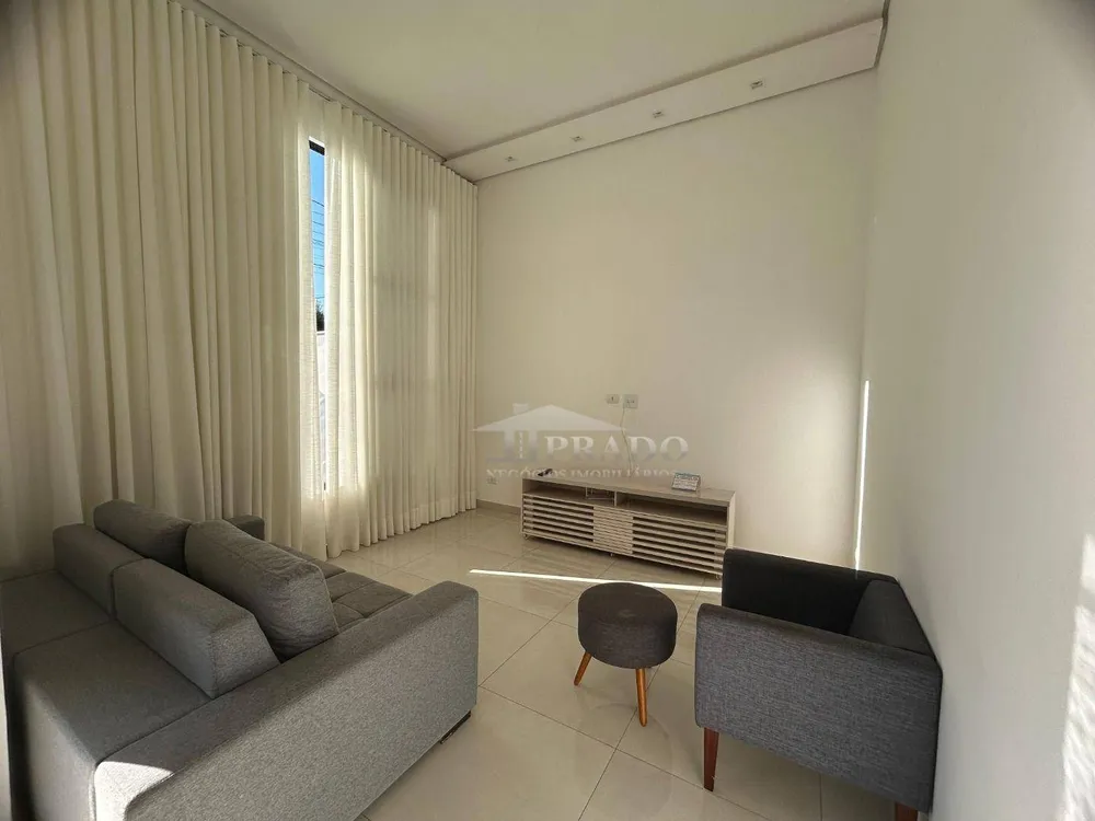 Casa, 3 quartos, 195 m² - Foto 1