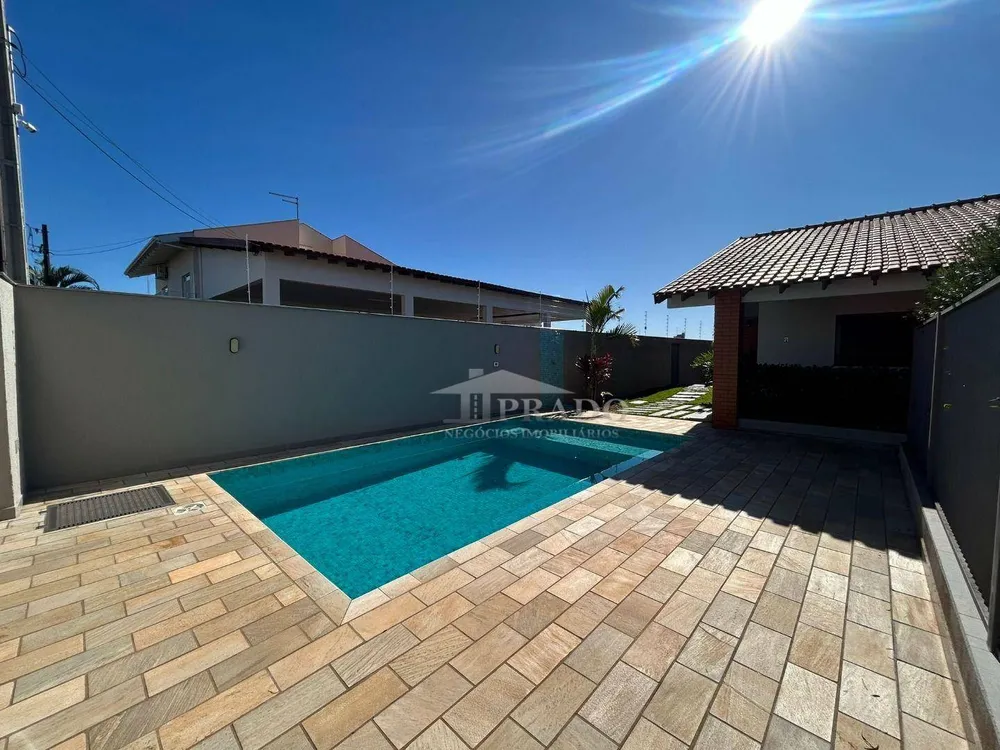 Casa, 3 quartos, 232 m² - Foto 4