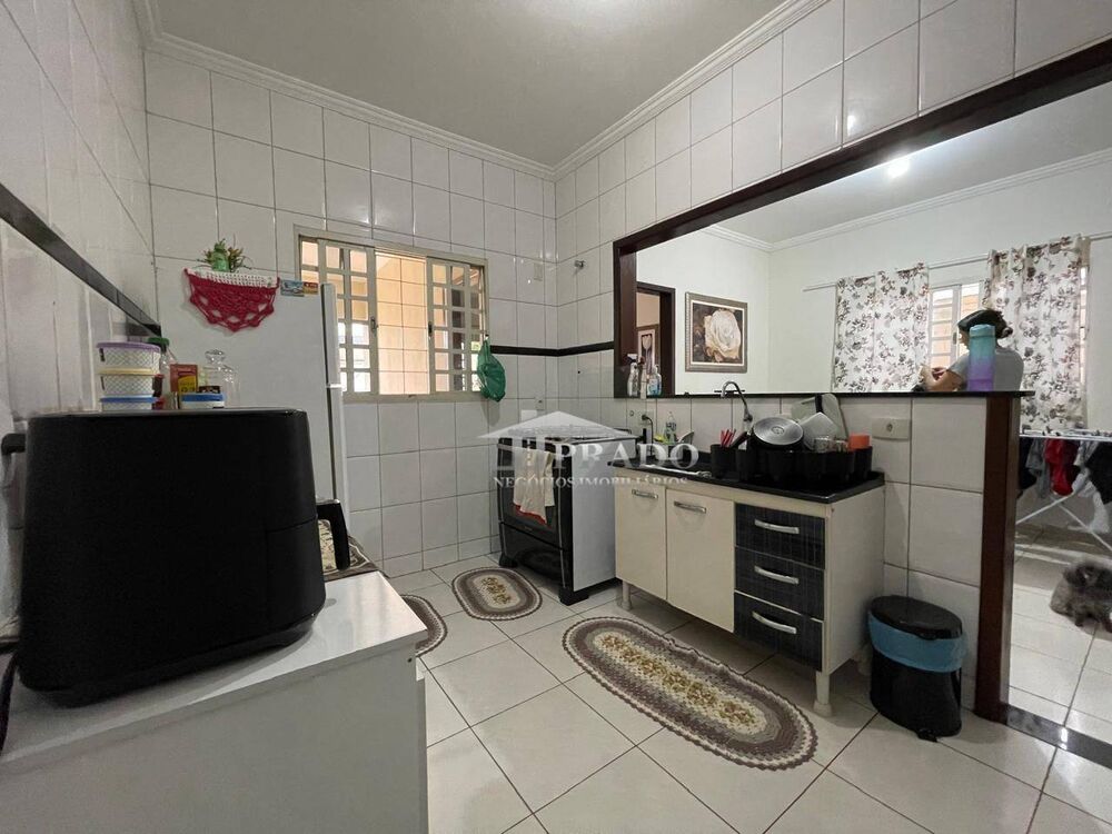 Casa à venda com 3 quartos, 153m² - Foto 5