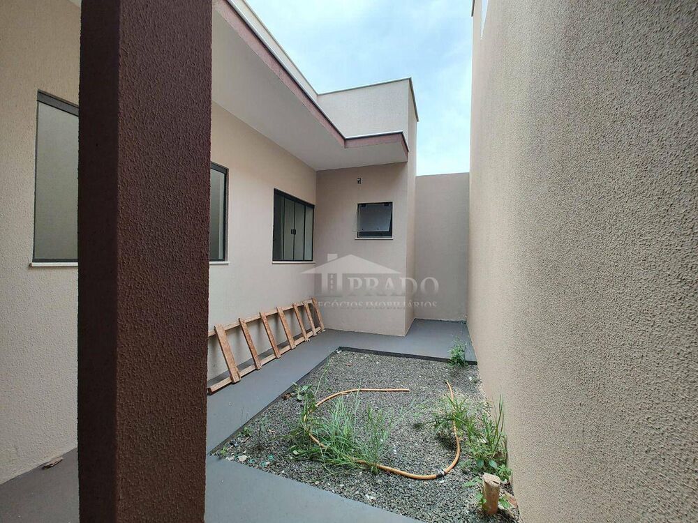 Casa à venda com 2 quartos, 74m² - Foto 12