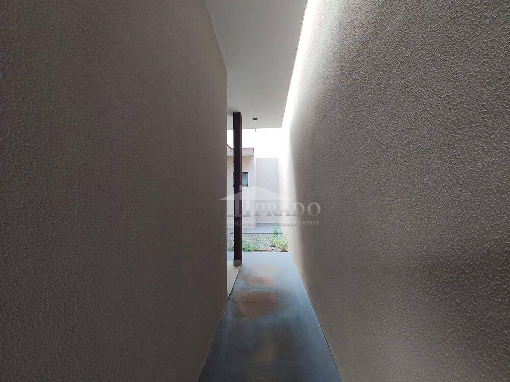 Casa à venda com 2 quartos, 74m² - Foto 11