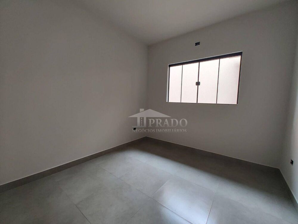 Casa à venda com 2 quartos, 74m² - Foto 7