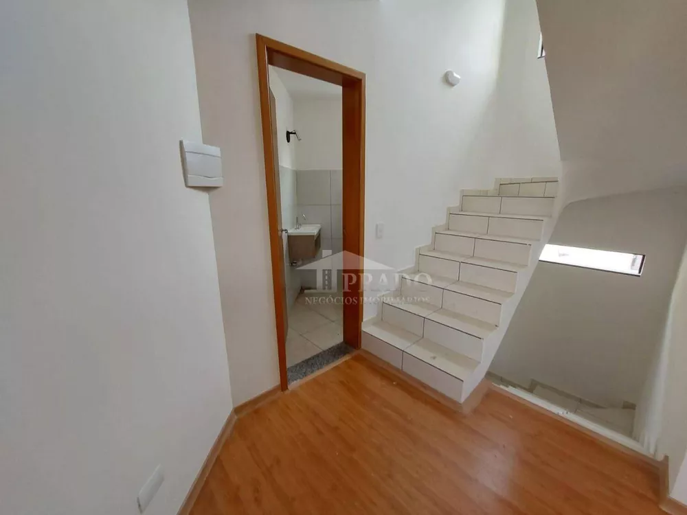 Sobrado à venda com 2 quartos, 99m² - Foto 4