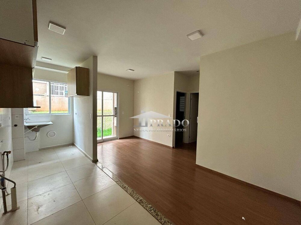 Apartamento para alugar com 2 quartos, 45m² - Foto 1