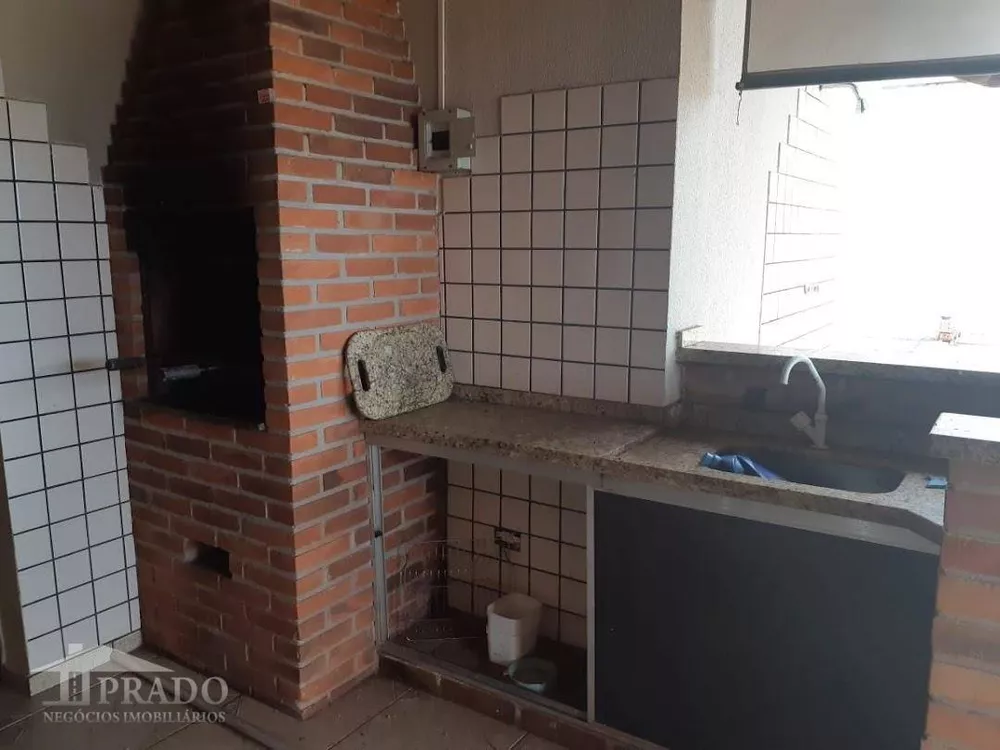 Sobrado à venda com 4 quartos, 200m² - Foto 9