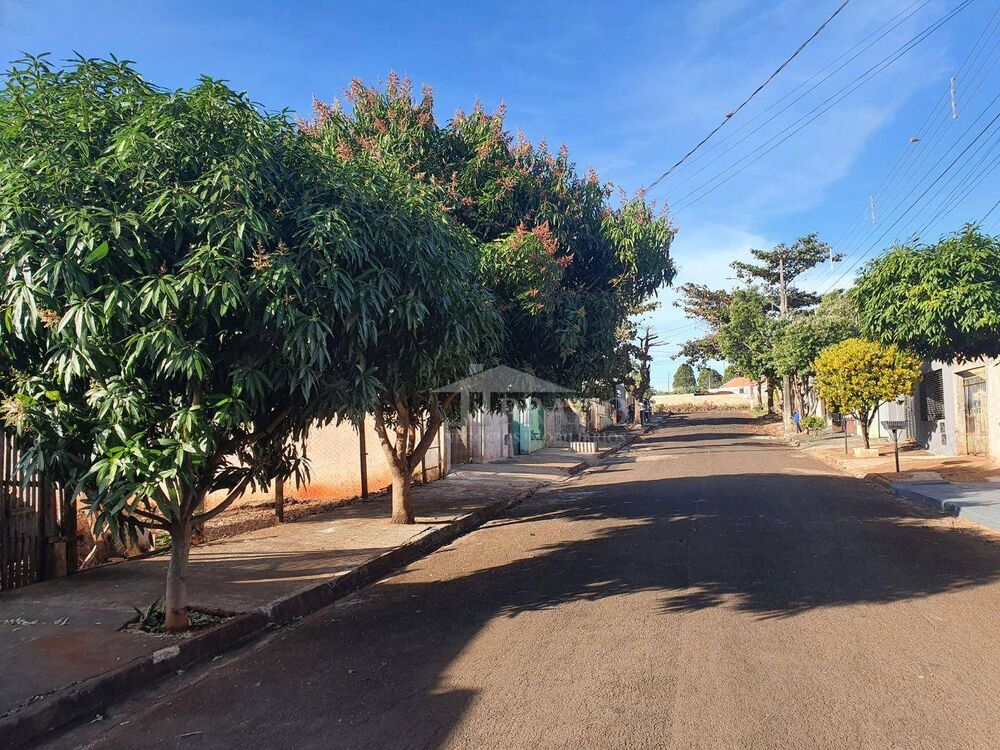 Casa à venda com 4 quartos, 166m² - Foto 8