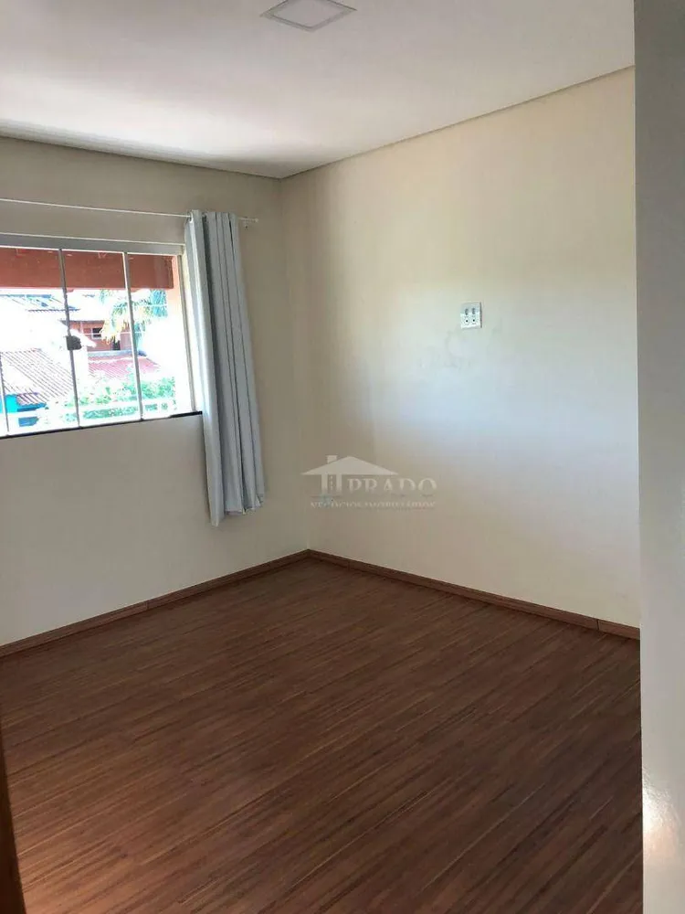 Chácara, 3 quartos, 242 m² - Foto 3