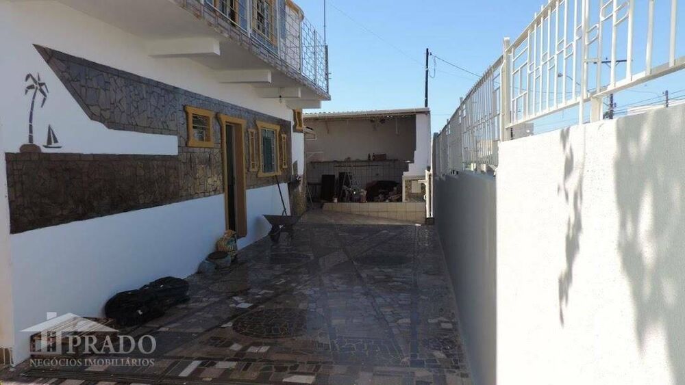 Sobrado à venda com 5 quartos, 117m² - Foto 2