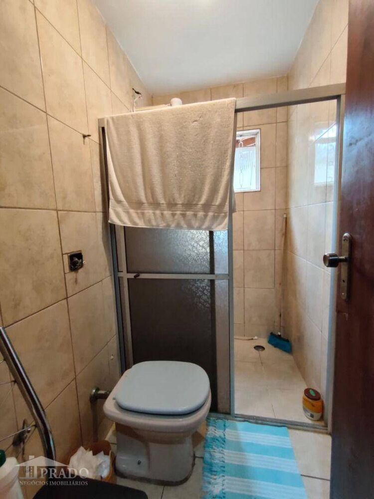 Casa, 3 quartos, 197 m² - Foto 1