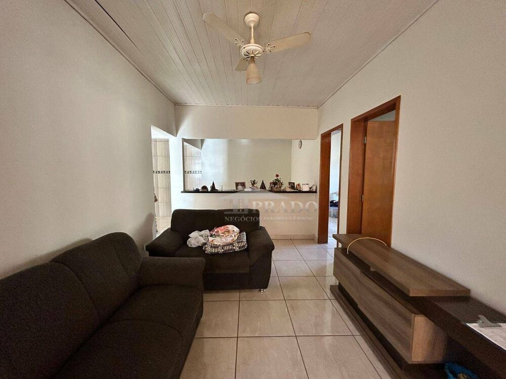 Casa à venda com 3 quartos, 140m² - Foto 4
