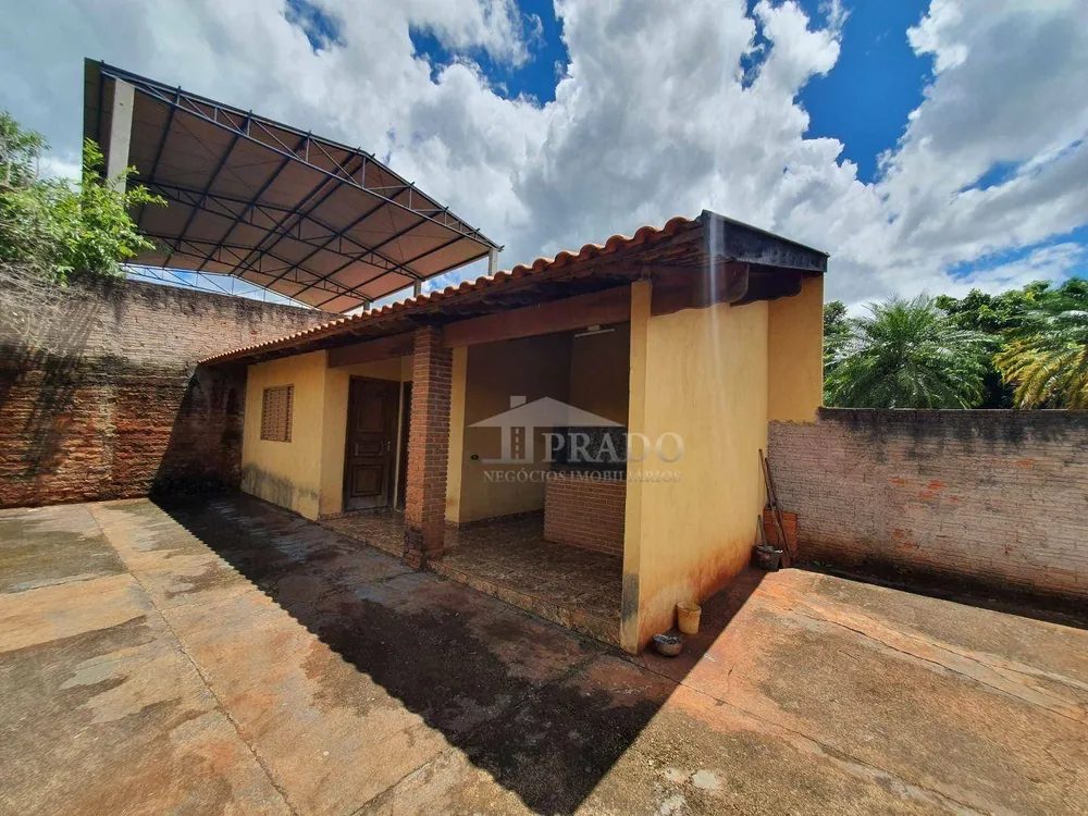 Chácara, 4 quartos, 3048 m² - Foto 8