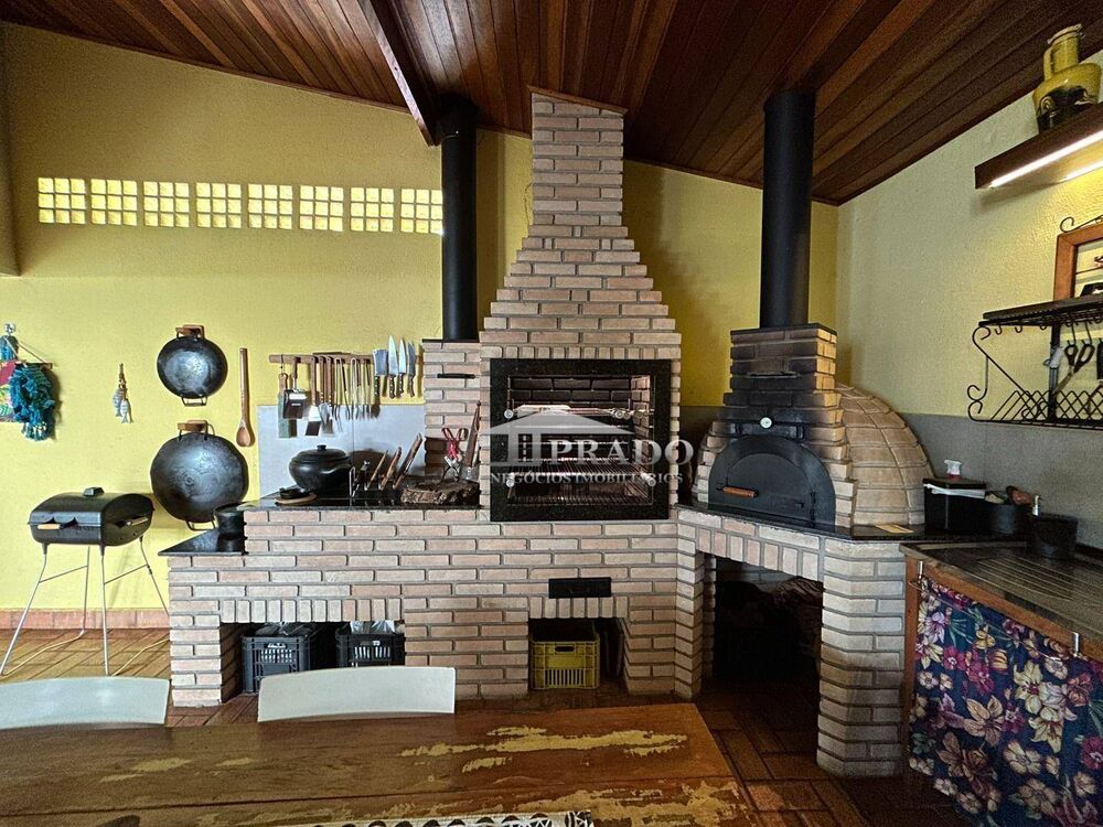 Casa à venda com 3 quartos, 180m² - Foto 13