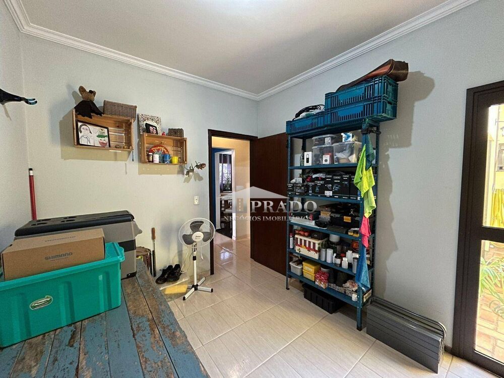 Casa à venda com 3 quartos, 180m² - Foto 5