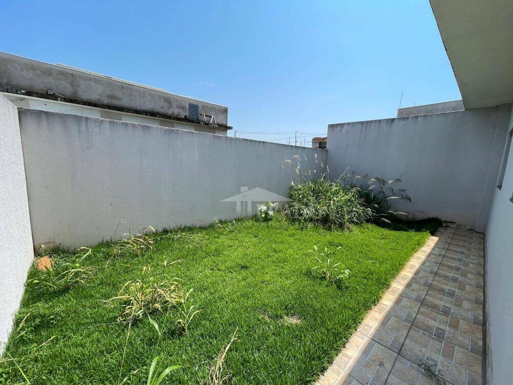 Casa à venda com 3 quartos, 95m² - Foto 7