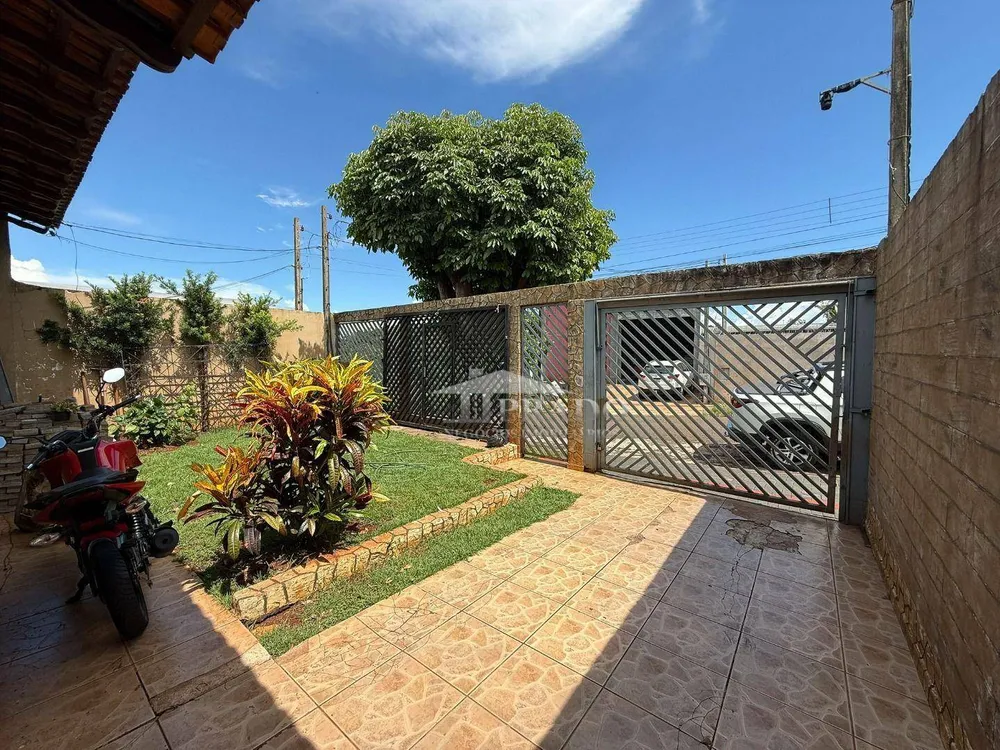 Casa, 3 quartos, 153 m² - Foto 3